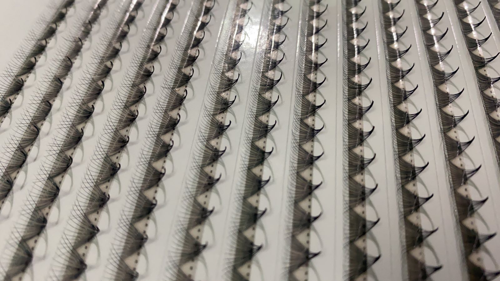 Lông mi giả - Công Ty TNHH MTV Lông Mi An An